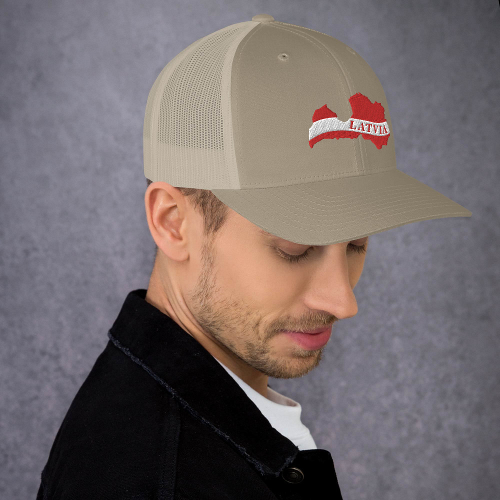 retro-trucker-hat-khaki-right-61a3e2026f41e.jpg